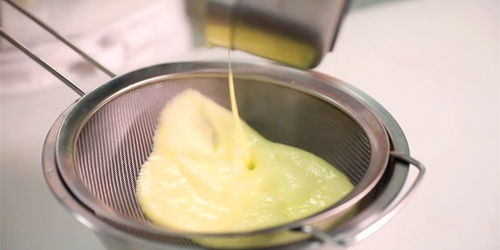 神奇配方 情人節草莓季必備，乳化油讓甜蜜永不間斷